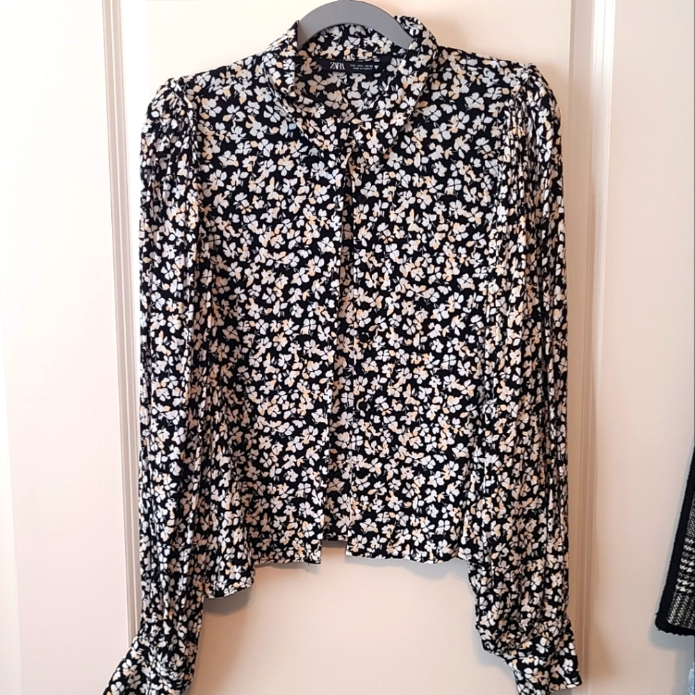 Zara Puff Shoulder Ballon Sleeve Flower Print Blouse